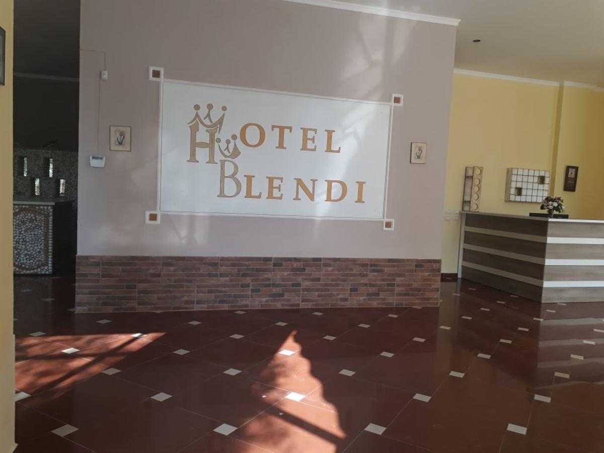 Hotel Blendi ดูร์เรส ภายนอก รูปภาพ